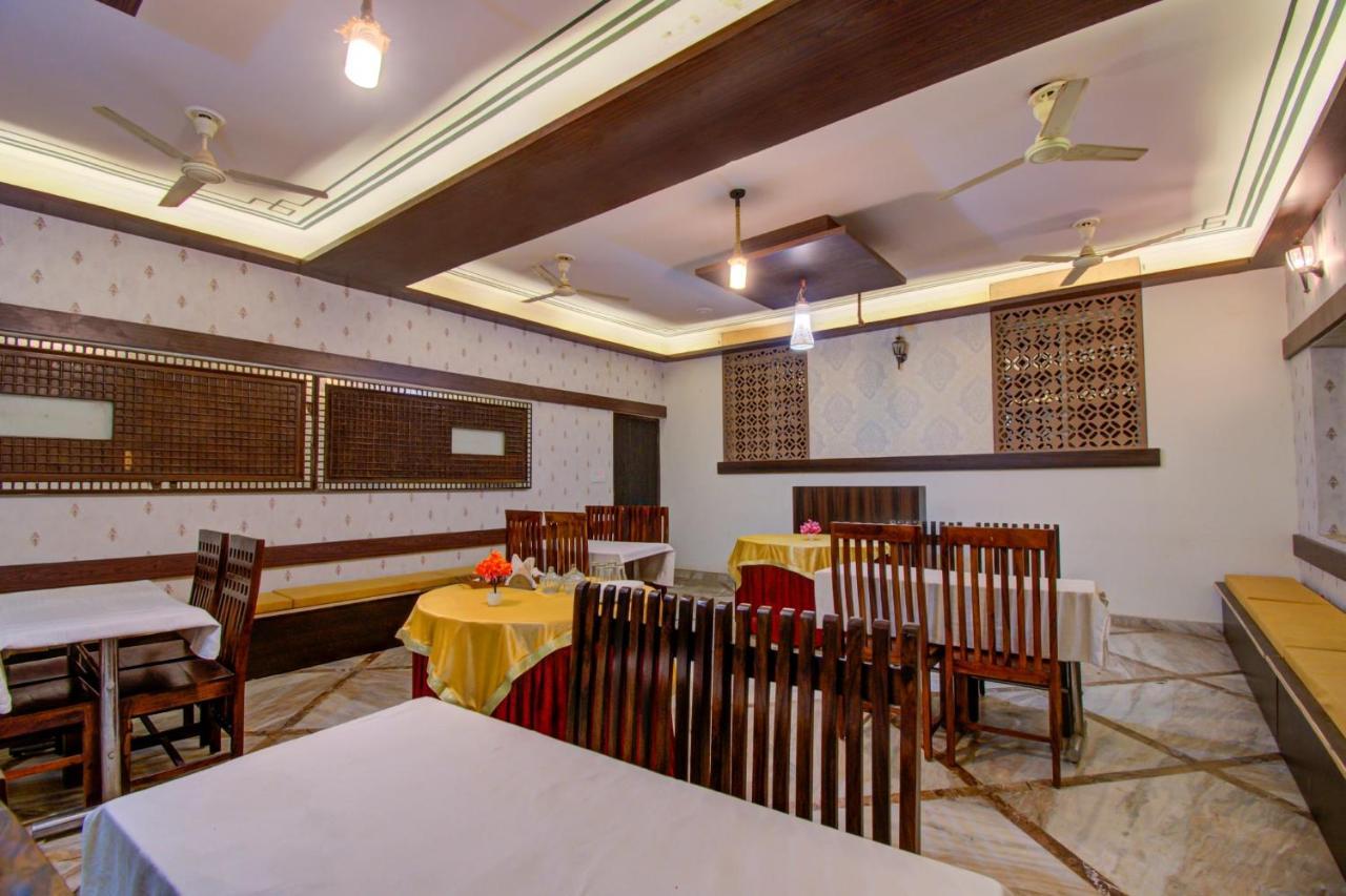 Palette - Rani Bagh Resort Jaipur Exteriör bild