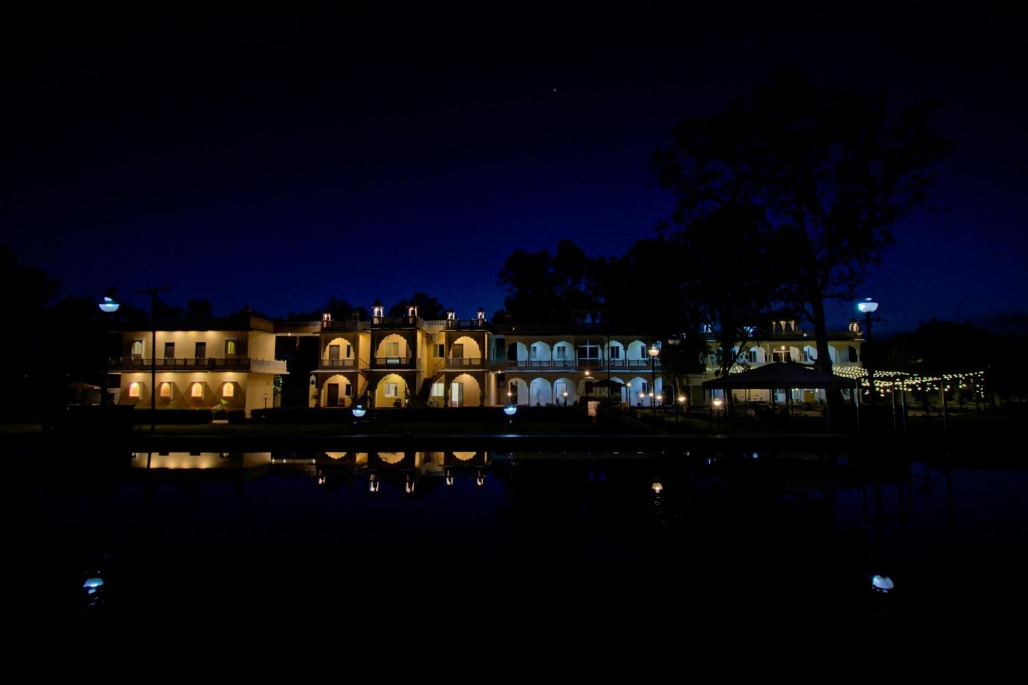 Palette - Rani Bagh Resort Jaipur Exteriör bild