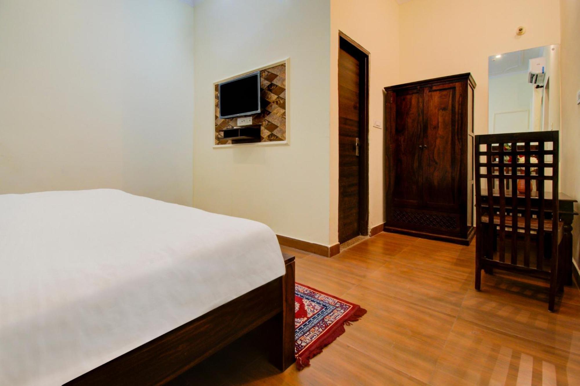 Palette - Rani Bagh Resort Jaipur Exteriör bild